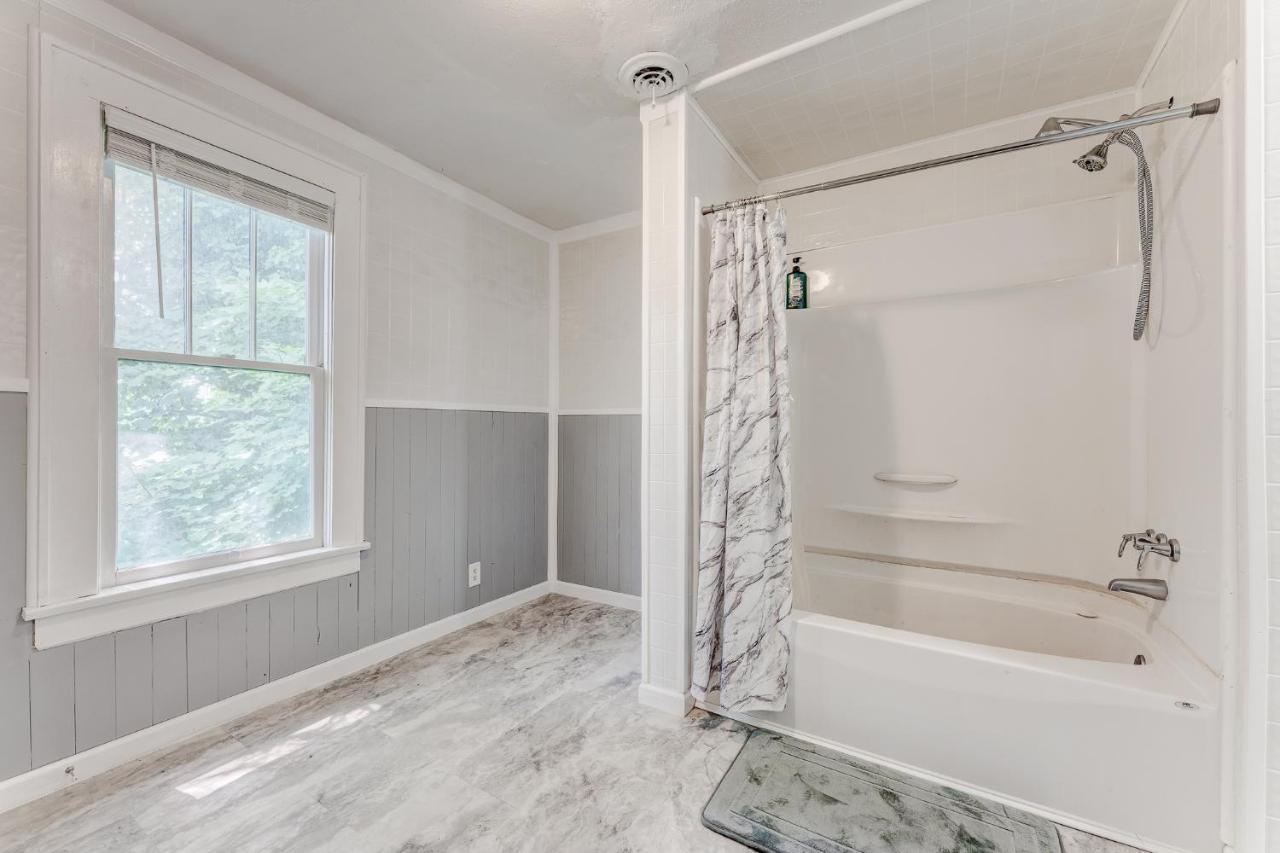 Awesome House, 5 Minutes To Dt, 2 Miles To Stadium And Ruby Memorial! Morgantown Ngoại thất bức ảnh